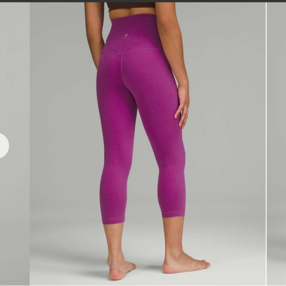 Lululemon Align Super-High-Rise Crop 21 Size 10 Vivid Plum Purple Leggings